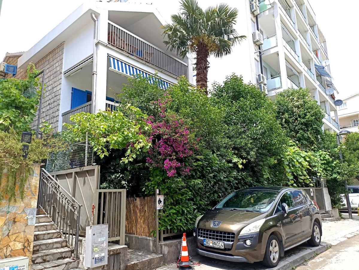 Villa Blue Calm บุดวา ภายนอก รูปภาพ